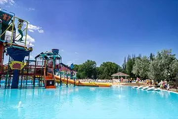 Азовский - курортный комплекс в Крыму