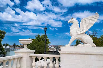 Азовский - курортный комплекс в Крыму