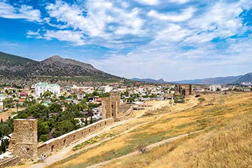 Азовский - курортный комплекс в Крыму