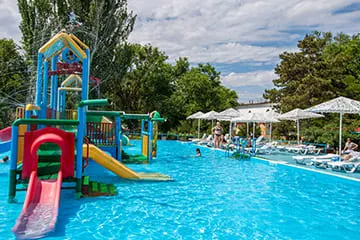 Азовский - курортный комплекс в Крыму