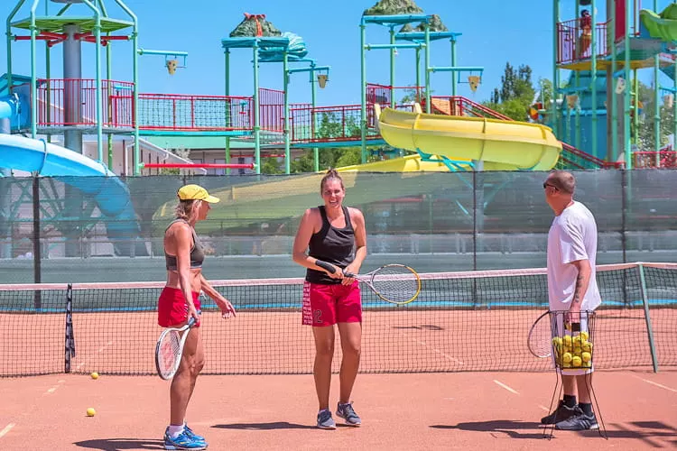 Азовский — 16